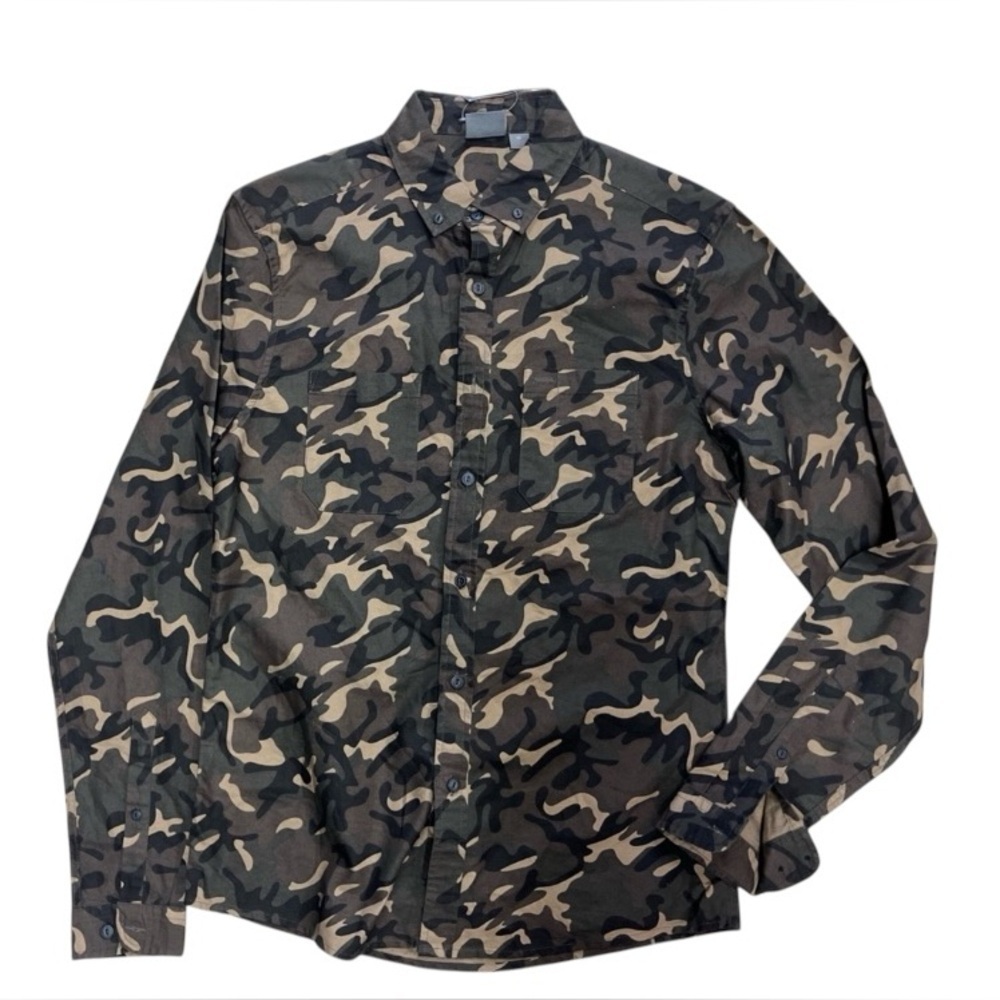 Camouflage Men's Shirt sz Xs longsleeve